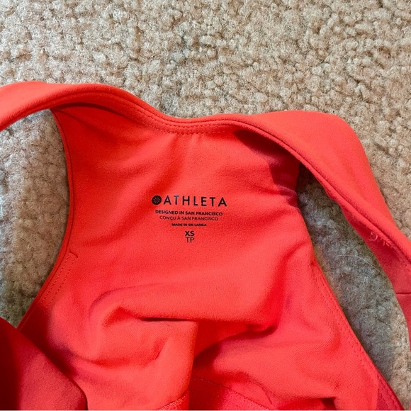 Athleta Conscious Crop A-C - Picture 7 of 7